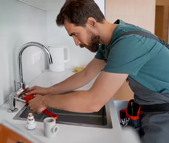 Professional Faucet Replacement Specialist in Mastic, NY: Schedule Affordable Faucet Replacement Services with Us