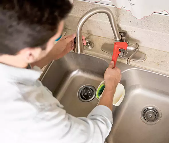 Professional Sink Repair Specialist in Mastic, NY: Schedule Reliable Sink Fixing Services with Us