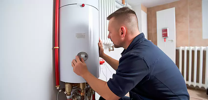 Emergency Water Heater Replacement in Mastic